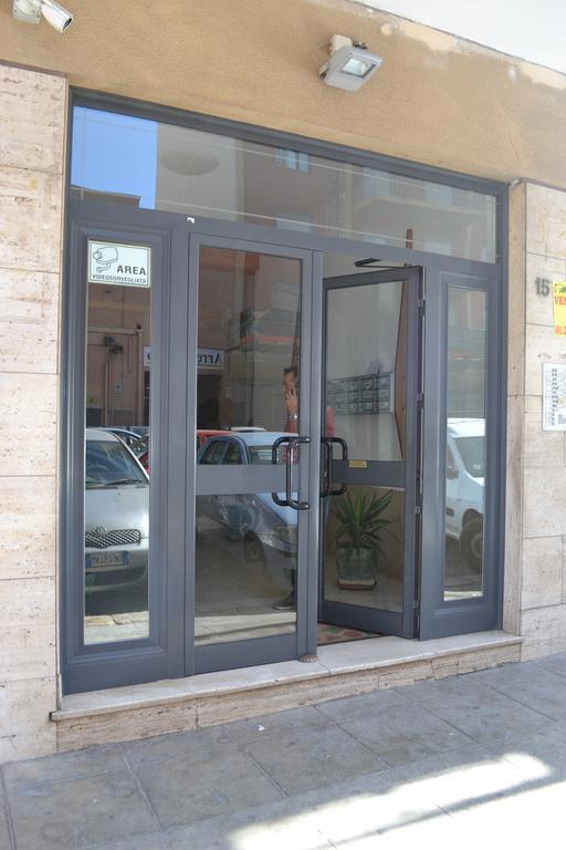 فندق باليرموفي  A Tre Passi Dal Centro المظهر الخارجي الصورة